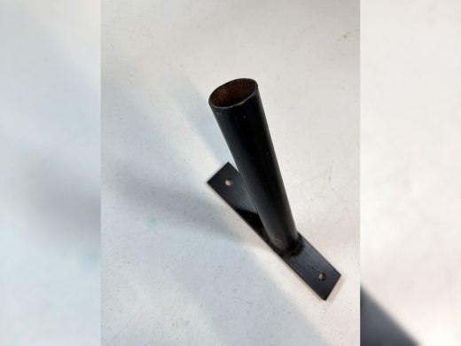 Soporte de pared para mástil de bandera, acero negro, nuevo